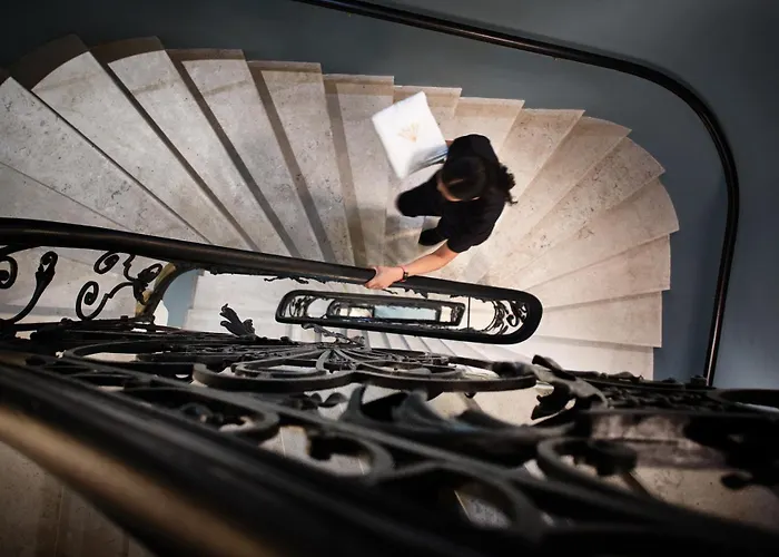 Boutique Zur Wiener Staatsoper Готель 3*