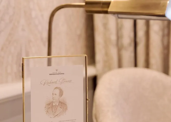 Boutique Zur Wiener Staatsoper