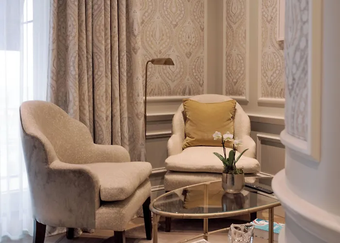 Boutique Zur Wiener Staatsoper Готель 3*